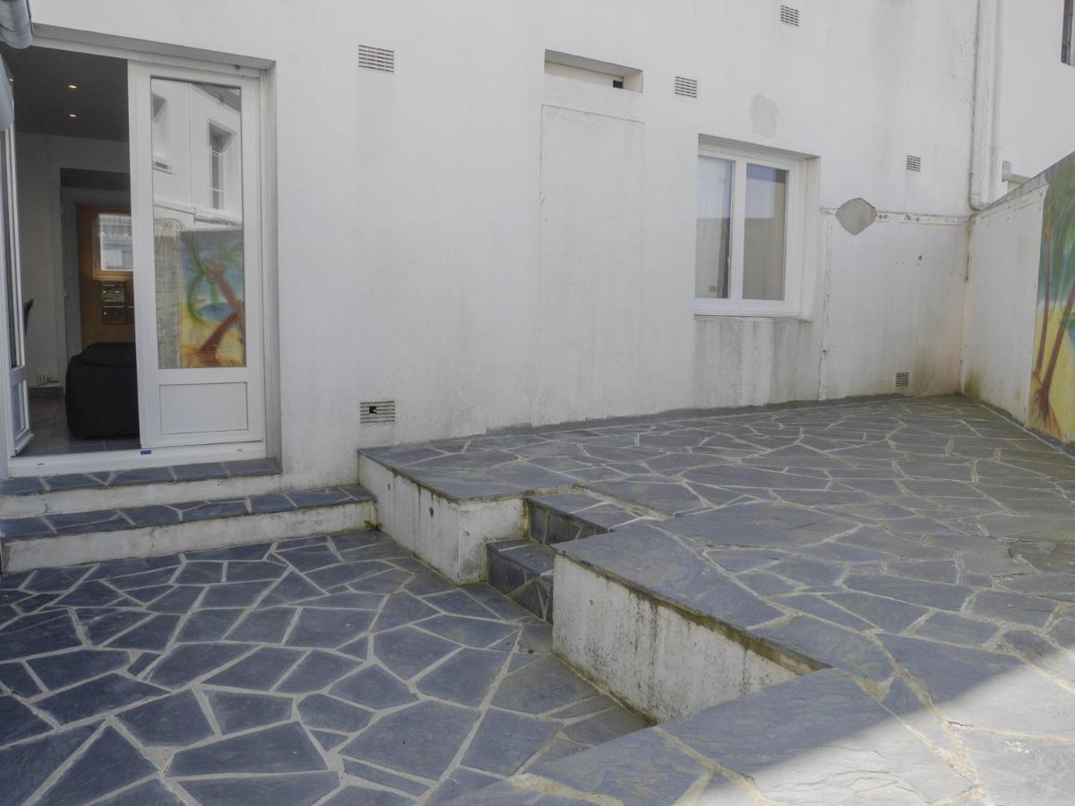 Appartement Renove En Plein Centre De Palais Avec Cour Ensoleillee, Proche Du Port, Animaux Acceptes - Fr-1-418-222 Екстер'єр фото